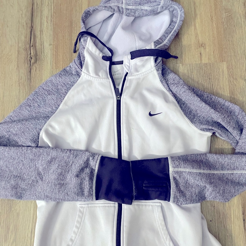 Hooded jacket